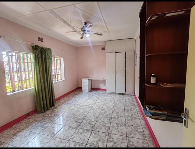 4 BEDROOM PROPERTY TO RENT IN MARAISBURG